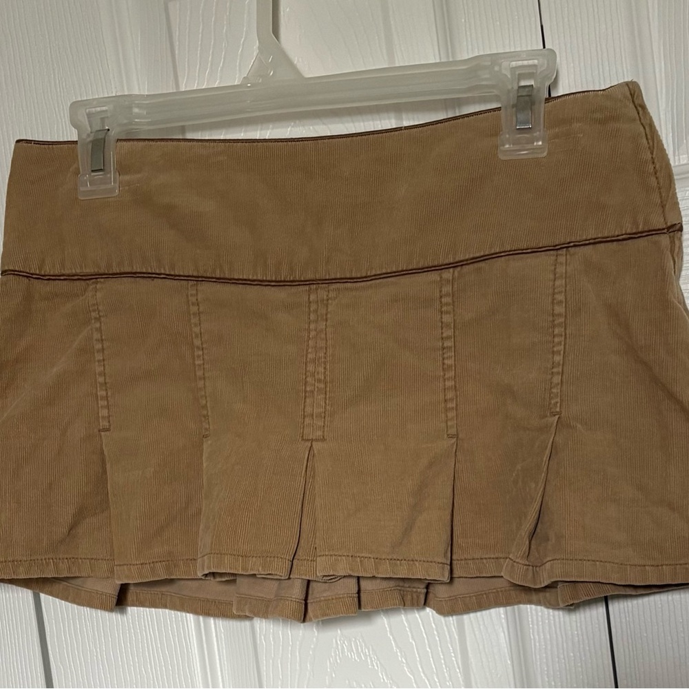 Lilu Tan Pleated Skirt